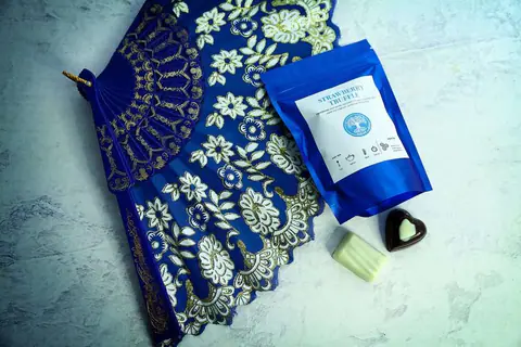 De La Legile Juridice, La Legile Firii: Malee Tea – imaginea 8